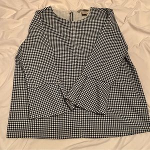 Women Blouse Checked fabric 
Blouse pour femme, tissu à carreaux